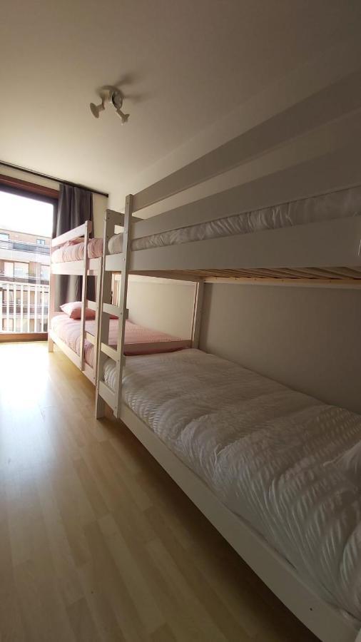Appartement Met Zeezicht Op Het Van Bunnenplein 克诺克－海斯特 外观 照片